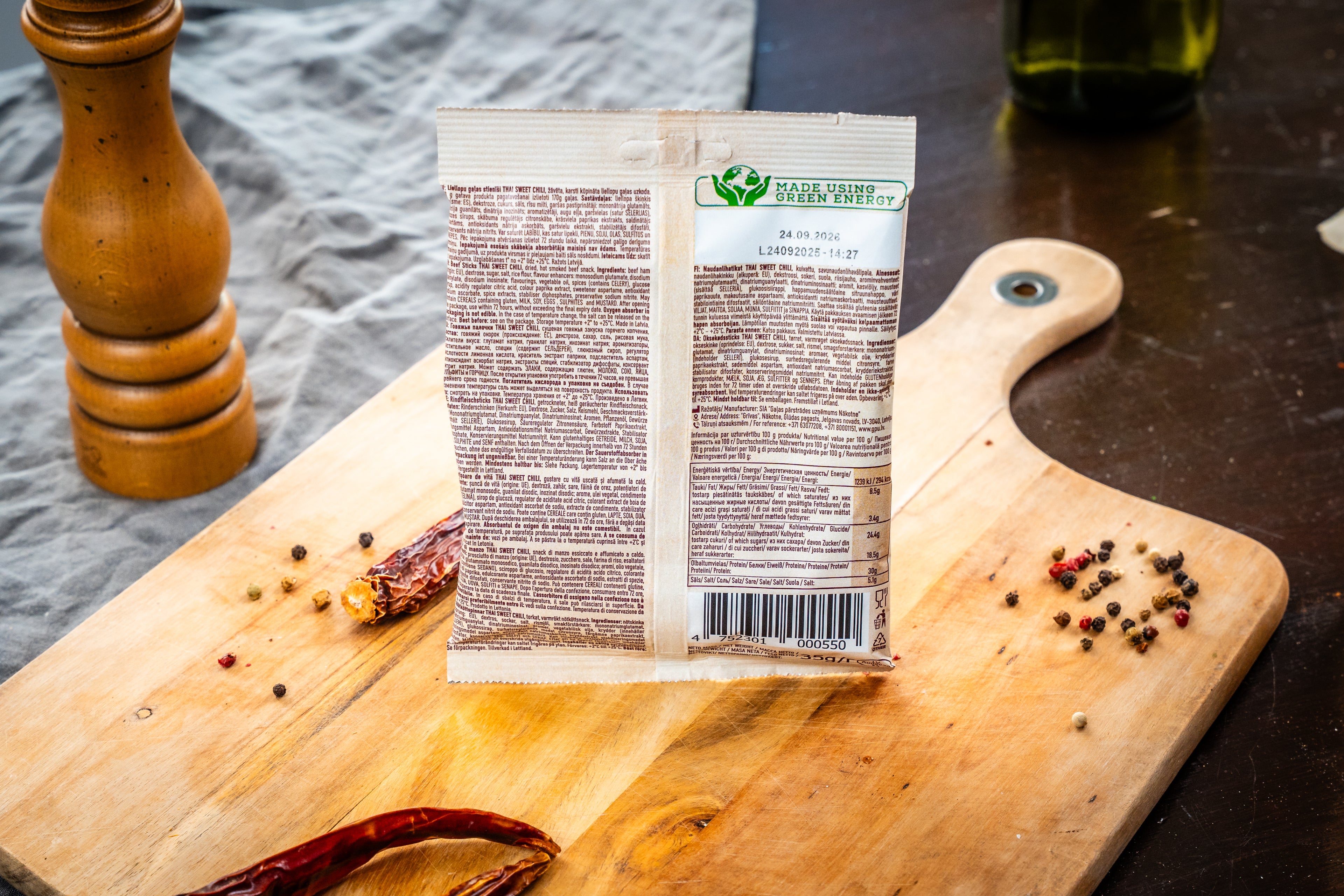 NAKOTNE BEEF STICKS THAI SWEET CHILLI ( 8 x 35g)