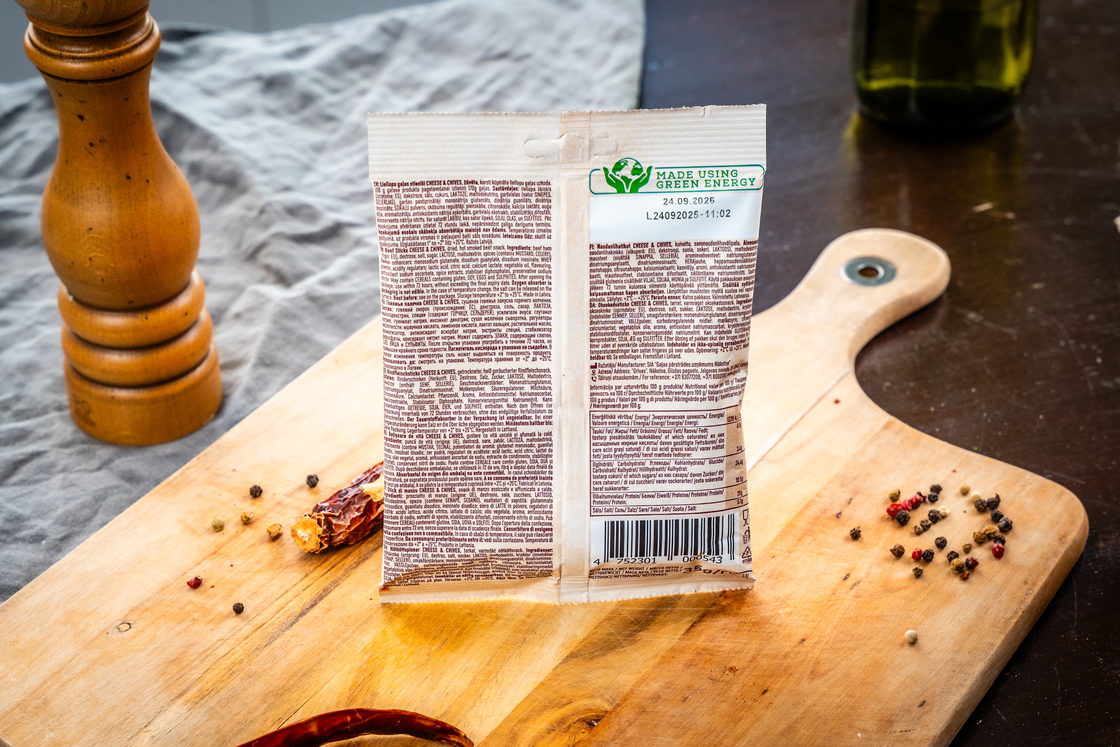 NAKOTNE BEEF STICKS CHEESE & CHIVES ( 8 x 35g)